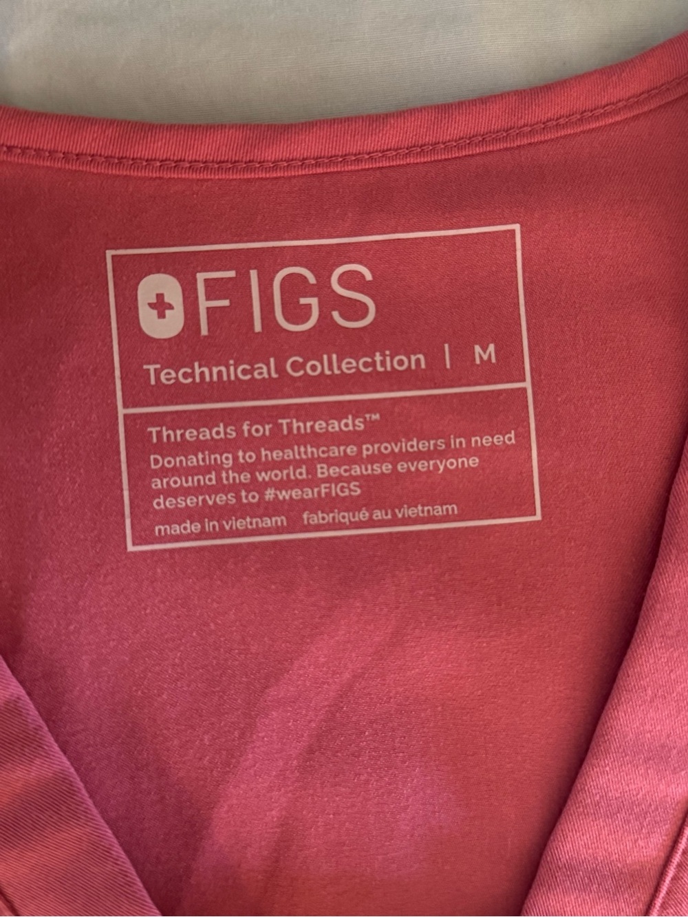 FIGS Scrub Set - Picture 3 of 9
